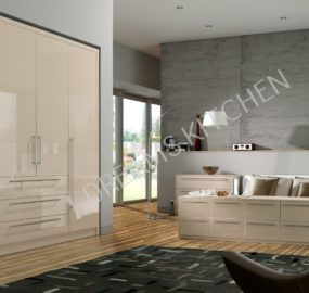 0002 Odyssey Cream Bed Long Handle tif