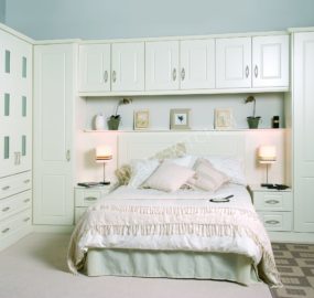0008c Cashel_Ivory_Roomset